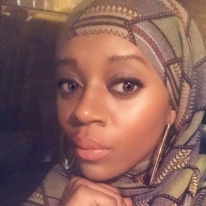 Meet your Posher, Inshirah